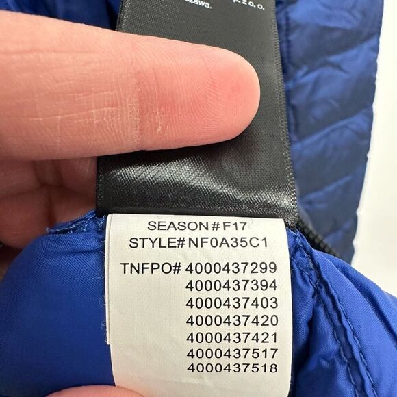 The North Face Women’s Blue Black ThermoBall Parka II Insulated Jacket - Picture 8 of 16